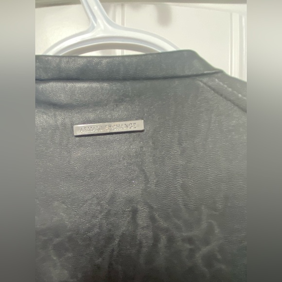 Woman’s black Armani exchange faux leather jacket size medium - Picture 6 of 6